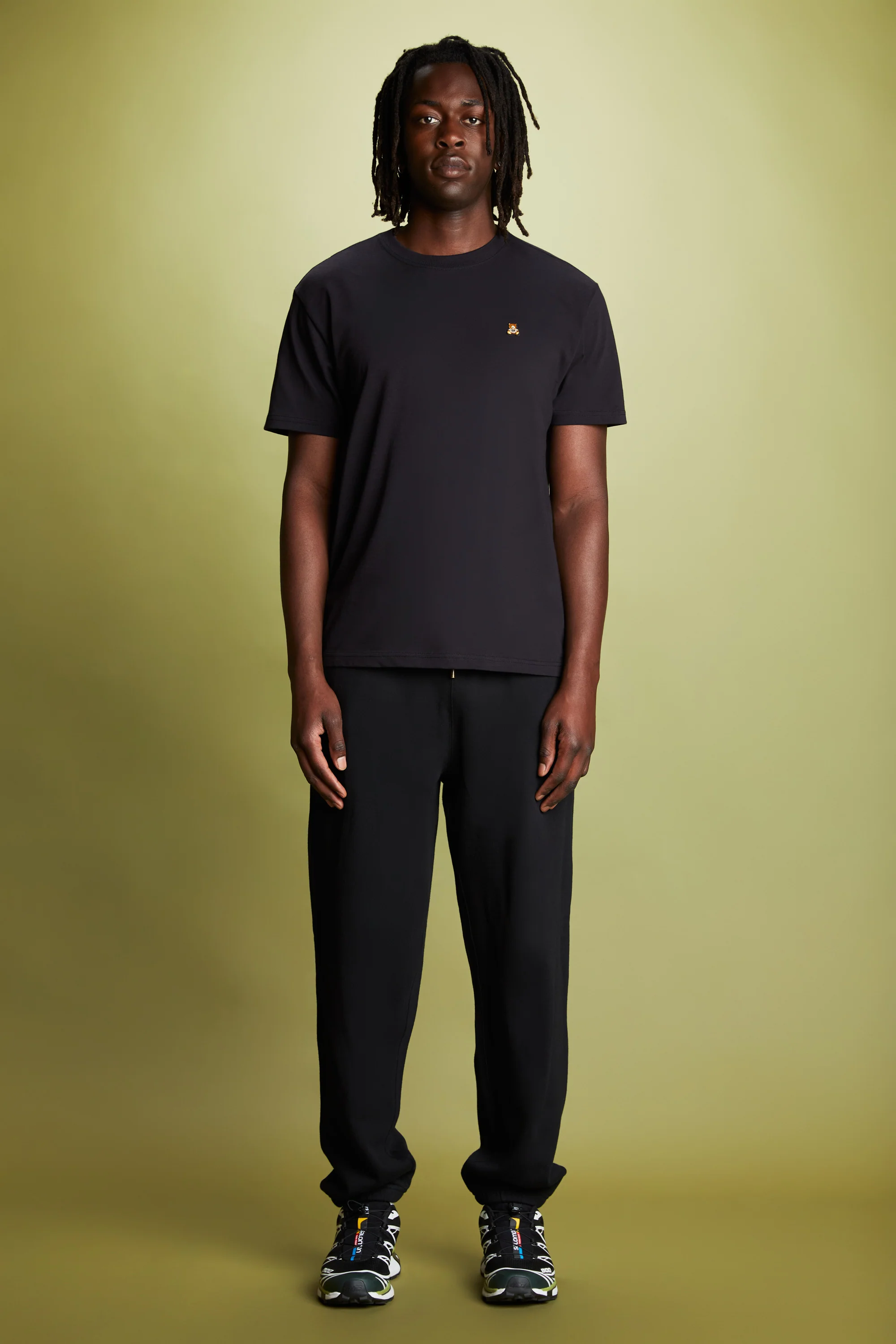 Classic Slim Fit Sweatpants - Image 11