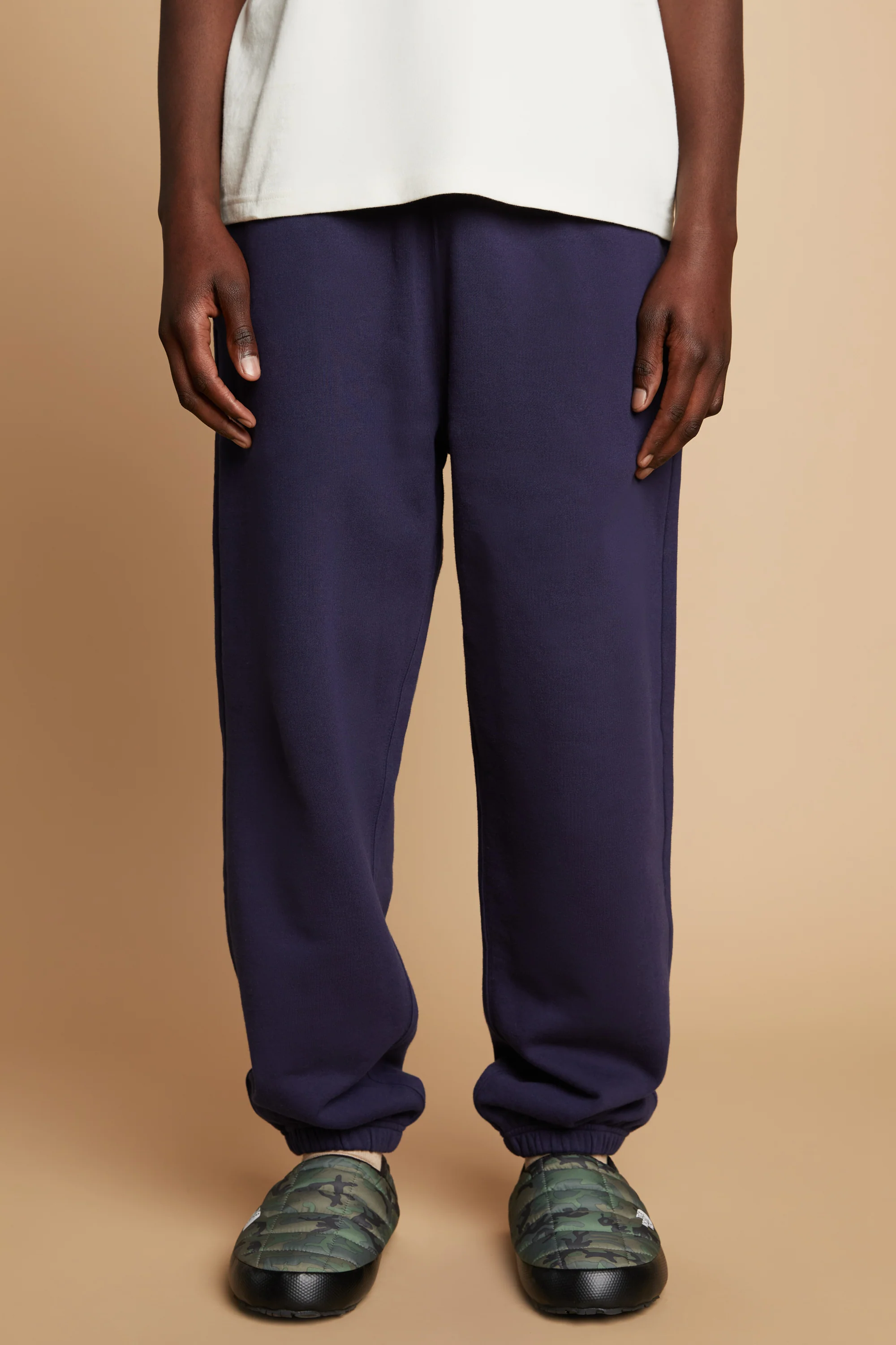 Classic Slim Fit Sweatpants - Image 23