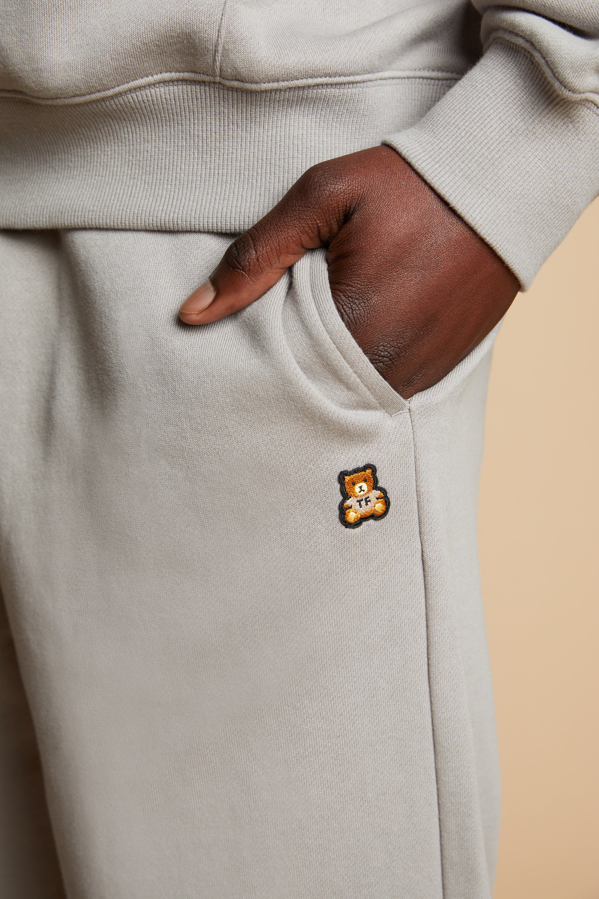 Classic Slim Fit Sweatpants - Image 39